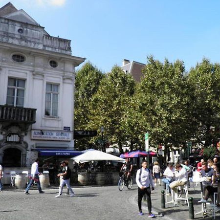 Spacious Duplex In Brussels Historical Center Zewnętrze zdjęcie
